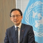 　１７日、ニューヨークで記者会見するベトナムのドー・フン・ビエット国連大使（共同）