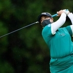 　第２日、通算１０アンダーで首位の鈴木愛＝熊本空港ＣＣ