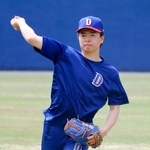 　キャッチボールで調整する中日・桜井＝ナゴヤ球場