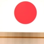 　保守系団体「皇室の伝統を守る国民の会」が開いた集会であいさつする自民党の麻生副総裁＝２０日午後、東京都千代田区