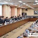 　財務省が開いた全国財務局長会議＝２２日午前、東京都千代田区