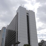 　「首都高速道路」が入るビル＝２０２５年９月、東京・霞が関