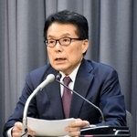 　記者会見する分科会の増田寛也会長代理＝２３日午後、東京都千代田区