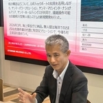 　報道陣の取材に応じるヤンマーホールディングスの奥山博史取締役＝２３日午前、大阪市内