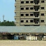 　アフリカ・チャドの首都、ンジャメナに設置された太陽光パネル＝２０２４年１１月（共同）