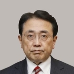 　赤沢亮正経産相