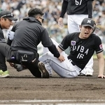 　１回、負傷し顔をしかめるロッテ・種市。このまま降板となった＝リブワーク藤崎台