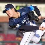 　７回に登板し、プロ初勝利を挙げた西武・篠原＝楽天モバイルパーク