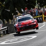 　ＷＲＣ第５戦、ラリー・カナリア諸島で疾走する豊田の勝田貴元＝２４日、スペイン領カナリア諸島（ゲッティ＝共同）