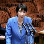 　参院予算委の集中審議で、答弁する高市首相＝２７日午前