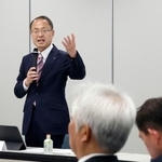 　トキの放鳥について話し合う協議会であいさつする石川県の山野之義知事＝２７日午後、石川県輪島市