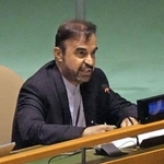 　２７日、ＮＰＴ再検討会議の冒頭で発言するイランの代表＝米ニューヨークの国連本部（共同）