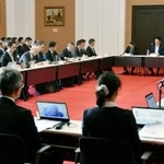 　大阪府庁で開かれたデジタルインフラの整備に関する協議会＝２８日午後