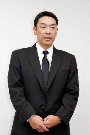 巨人・阿部慎之助監督が辞任|全国海外|神戸新聞NEXT