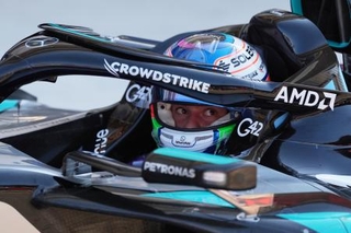 　Ｆ１マイアミＧＰでポールポジションを獲得したメルセデスのキミ・アントネッリ＝２日、マイアミガーデンズ（ＡＰ＝共同）