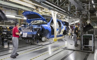 　イギリス中部サンダーランドにある日産自動車の工場の生産ライン（同社提供）