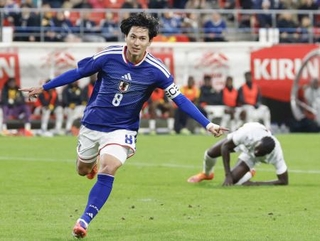 　サッカーＷ杯北中米３カ国大会に臨む日本代表から選外となった南野拓実＝２０２５年１１月