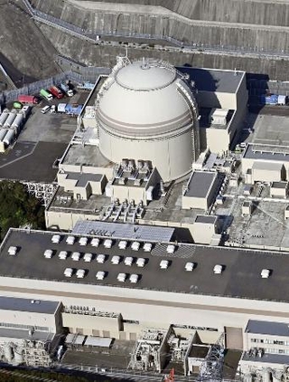 　関西電力大飯原発４号機＝福井県おおい町