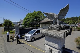 　強盗殺人事件現場の住宅＝１７日、栃木県上三川町