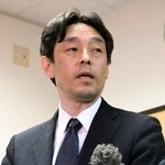 　磐越自動車道のマイクロバス事故に関し、記者会見する蒲原鉄道の茂野一弘社長＝６日午後、新潟県五泉市