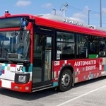 　ＪＲ東日本が気仙沼線ＢＲＴで導入する自動運転のバス（同社提供）