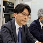 　記者会見で説明するソニーフィナンシャルグループの早川禎彦ＣＦＯ＝１４日午後、東京都中央区
