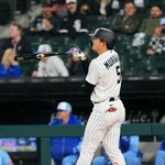 　ロイヤルズ戦の５回、四球を選んだホワイトソックス・村上＝シカゴ（共同）