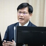 　２０２４年５月、台湾の立法院で発言する林佳竜外交部長＝台北