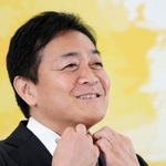 　記者会見する国民民主党の玉木代表＝１９日午前、国会