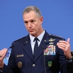 　グリンコウィッチ欧州連合軍最高司令官＝１９日、ブリュッセル（ゲッティ＝共同）
