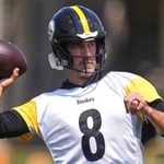 　スティーラーズのＱＢロジャーズ＝１８日、米ピッツバーグ（ＡＰ＝共同）