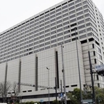 　東京地裁