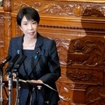 　参院本会議で答弁する高市首相＝２２日午前