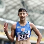 　女子４００メートルで３連覇した青木アリエ＝カンセキスタジアムとちぎ