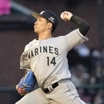 　楽天戦に先発したロッテ・小島＝楽天モバイルパーク