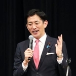 　金沢市で講演する自民党の小林政調会長＝２３日午後