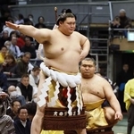 　横綱大の里＝３月