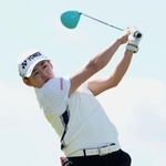 　第２ラウンド、通算４アンダーで２位の岩井明愛＝シービュー（共同）