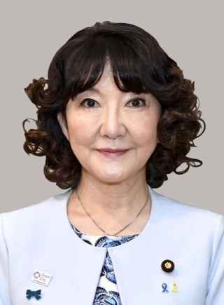　片山さつき財務相