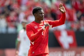 　スイス代表ＦＷエンボロ＝５月、ザンクトガレン（Ｋｅｙｓｔｏｎｅ提供、ＡＰ＝共同）
