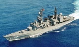 　あさぎり型護衛艦「うみぎり」（海上自衛隊提供）