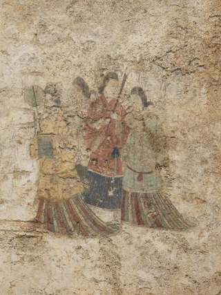 　高松塚古墳壁画の、「飛鳥美人」として知られる西壁女子群像（文化庁提供）