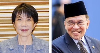 　高市早苗首相、マレーシアのアンワル首相（ゲッティ＝共同）