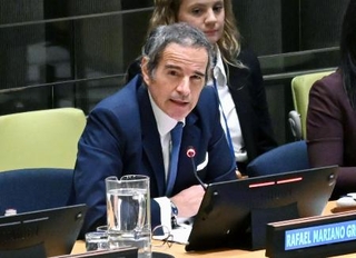 　４月、ニューヨークの国連本部で、公開討論に臨むグロッシＩＡＥＡ事務局長