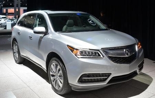 　２０１３年、ニューヨーク国際自動車ショーでホンダが公開したＳＵＶ「ＭＤＸ」（共同）