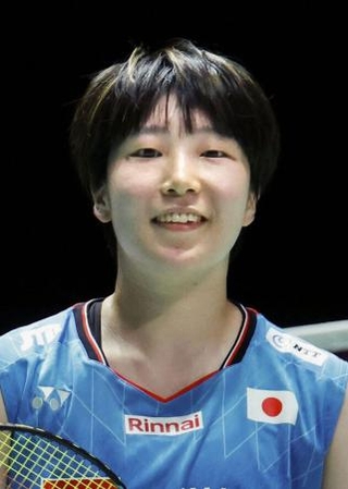 　山口茜