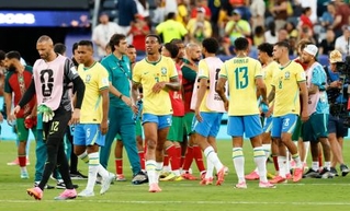 　モロッコと引き分けたブラジルイレブン＝ニューヨーク（共同）