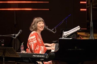 　矢野顕子さん（Ｊｕｎ　Ｔａｚａｗａ／米ジャパン・ソサエティー提供・共同）