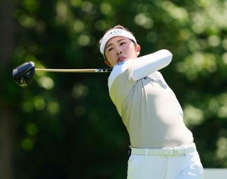 　第３ラウンド、通算４アンダーで１２位の山下美夢有＝ヘーゼルティンナショナルＧＣ（共同）