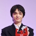 　第６３回ギャラクシー賞のテレビ部門で個人賞を受賞した岡山天音さん＝１日午後、東京都内